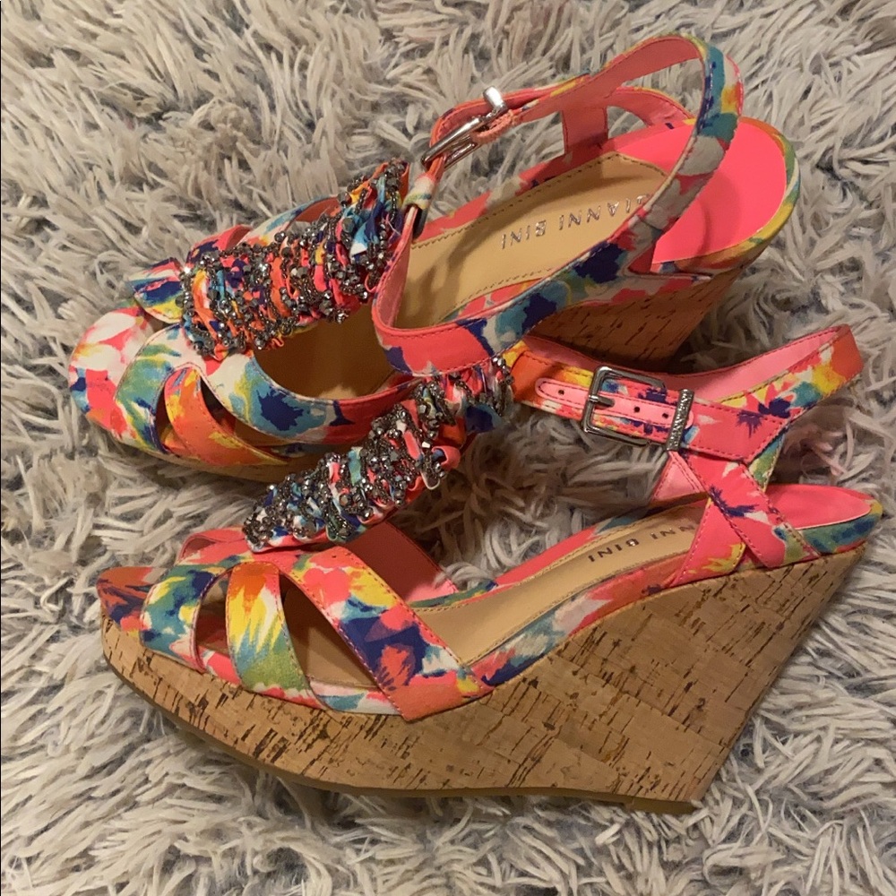 Gianni Bini Daizy Wedges